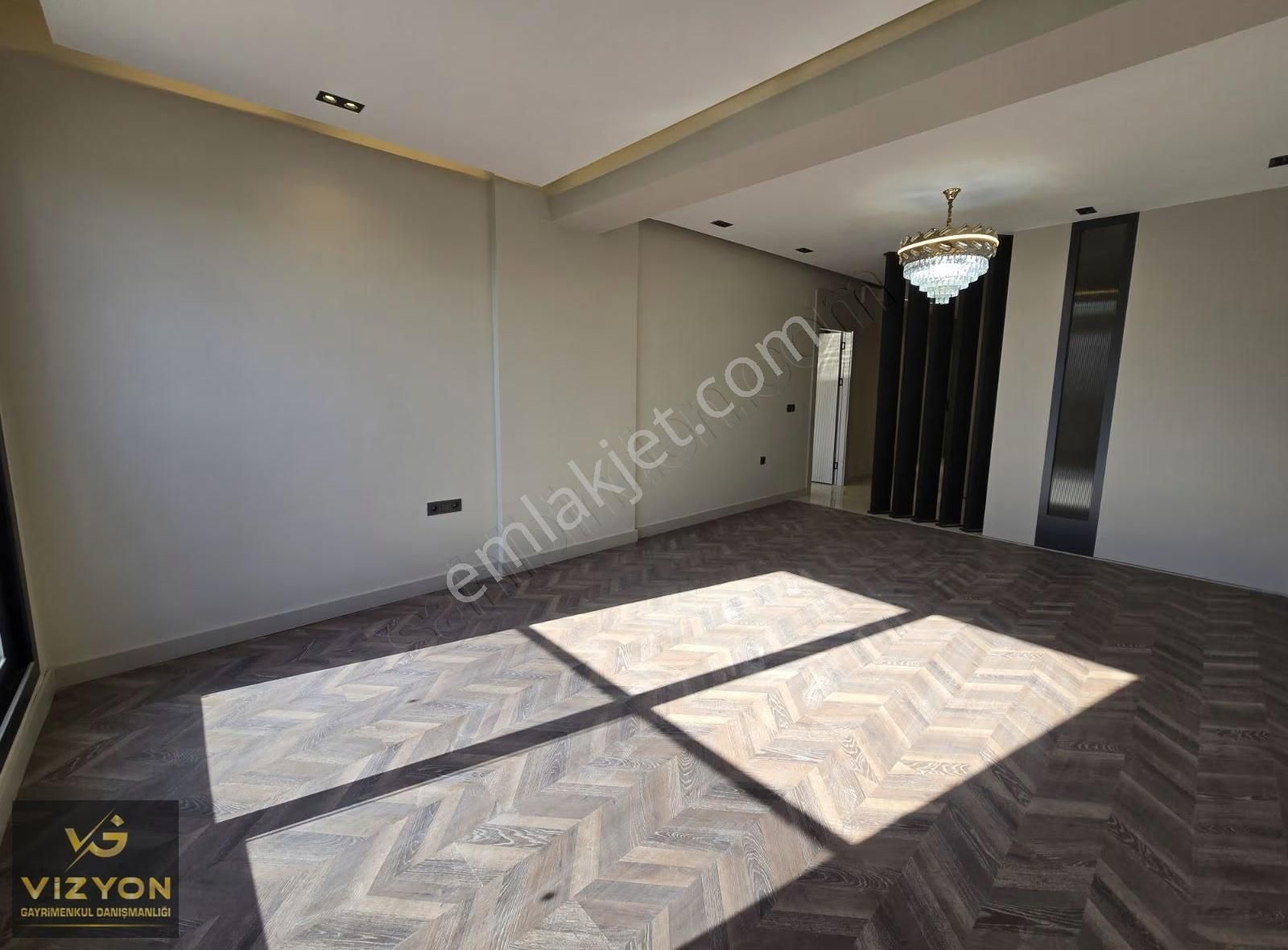 Vizyon'dan 50'yıl Da Bölgenin Gözde Lüxs Dairesi Satılıktır - Görsel 3