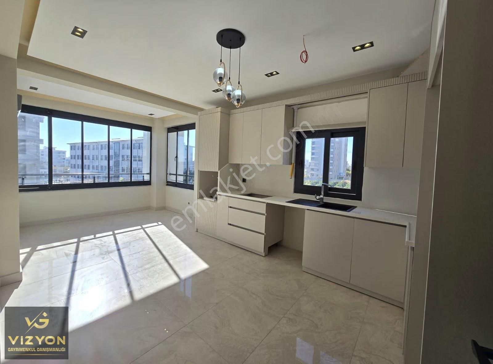 Vizyon'dan 50'yıl Da Bölgenin Gözde Lüxs Dairesi Satılıktır - Görsel 2