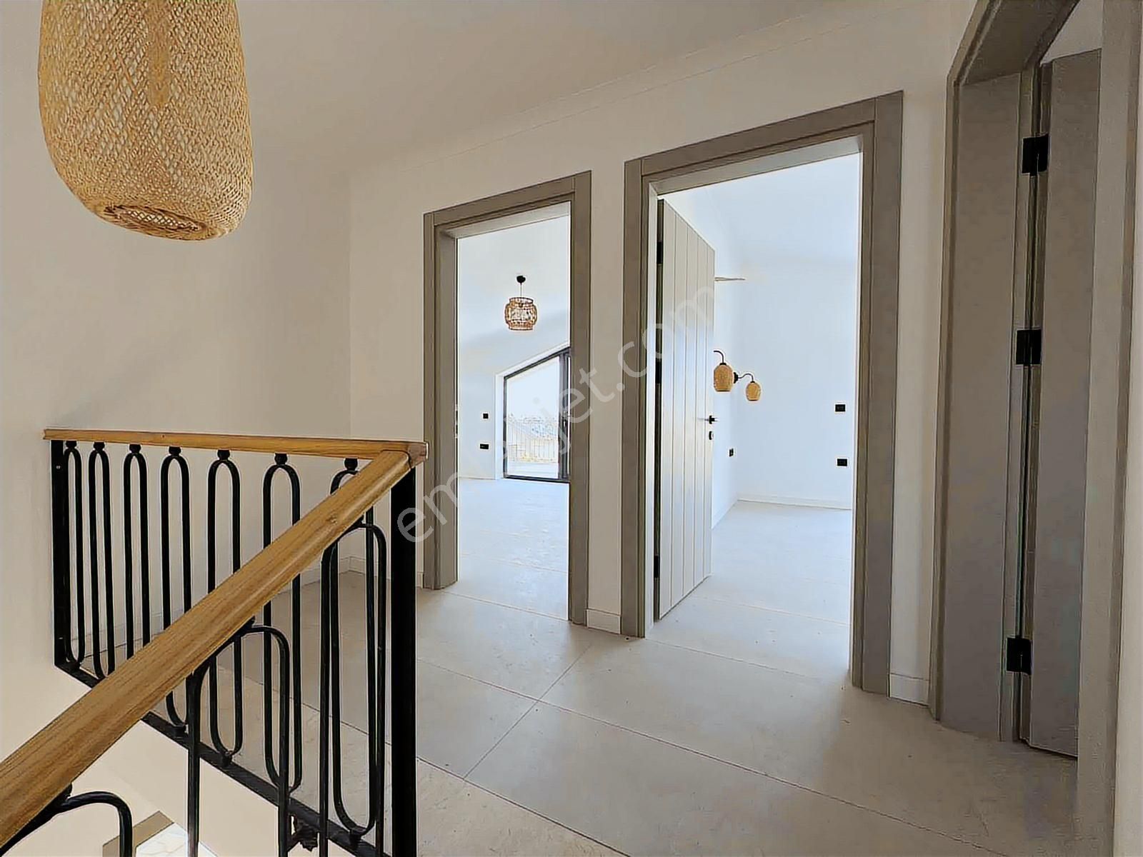 Menteşeoğlu'nda Müstakil Havuzlu 4+1 Satılık Villa - Görsel 2