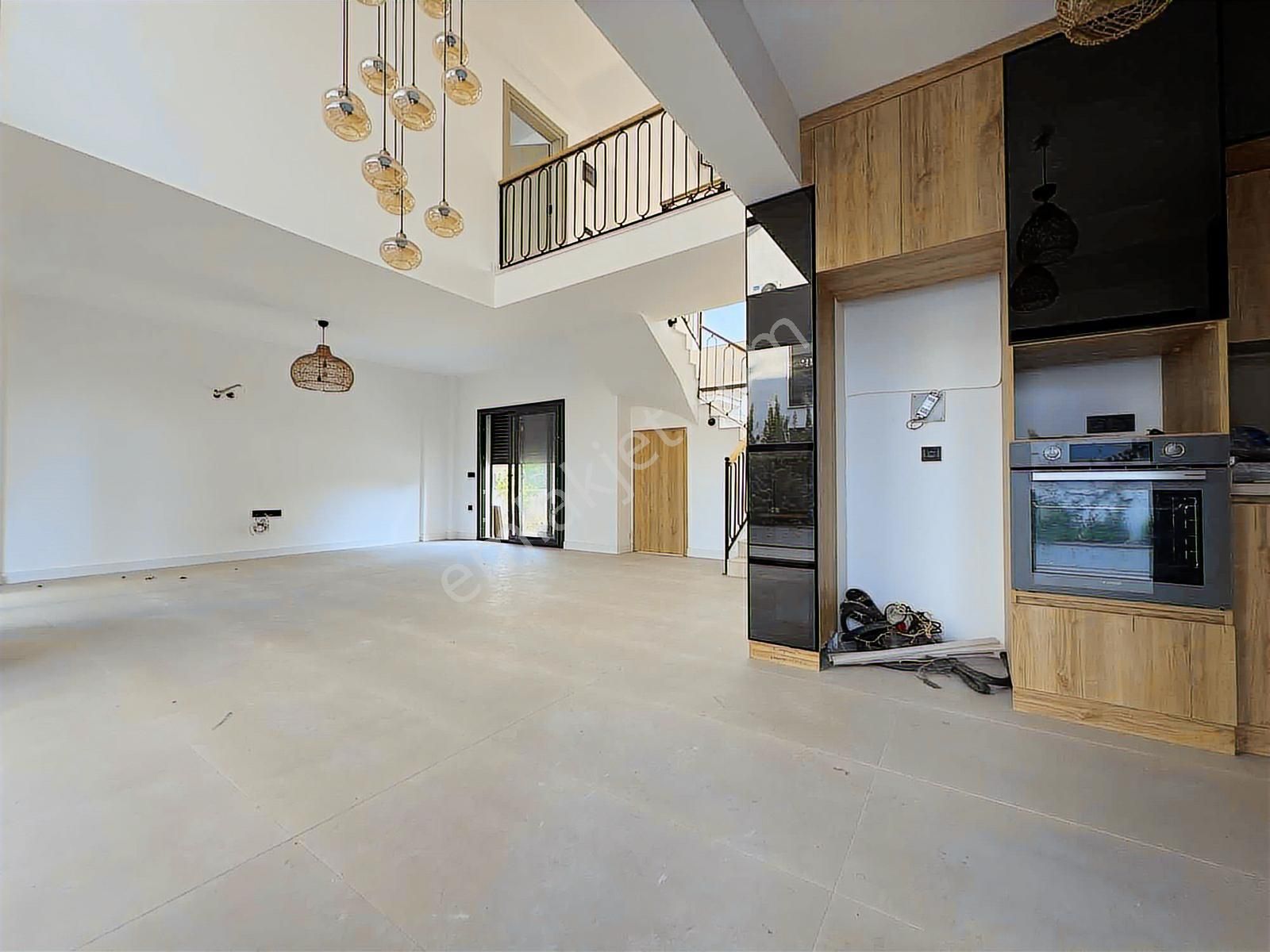 Menteşeoğlu'nda Müstakil Havuzlu 4+1 Satılık Villa - Görsel 27