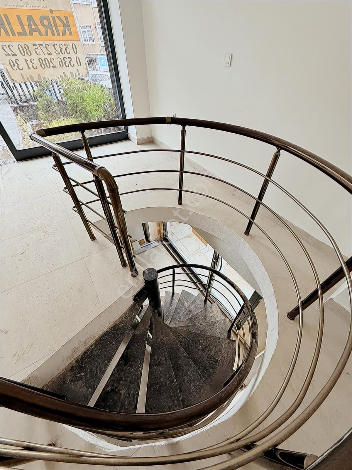 Bahçelievler Talatpaşada Sıfır 70 M² Çok Amaçlı Kiralık Dükkan - Görsel 20