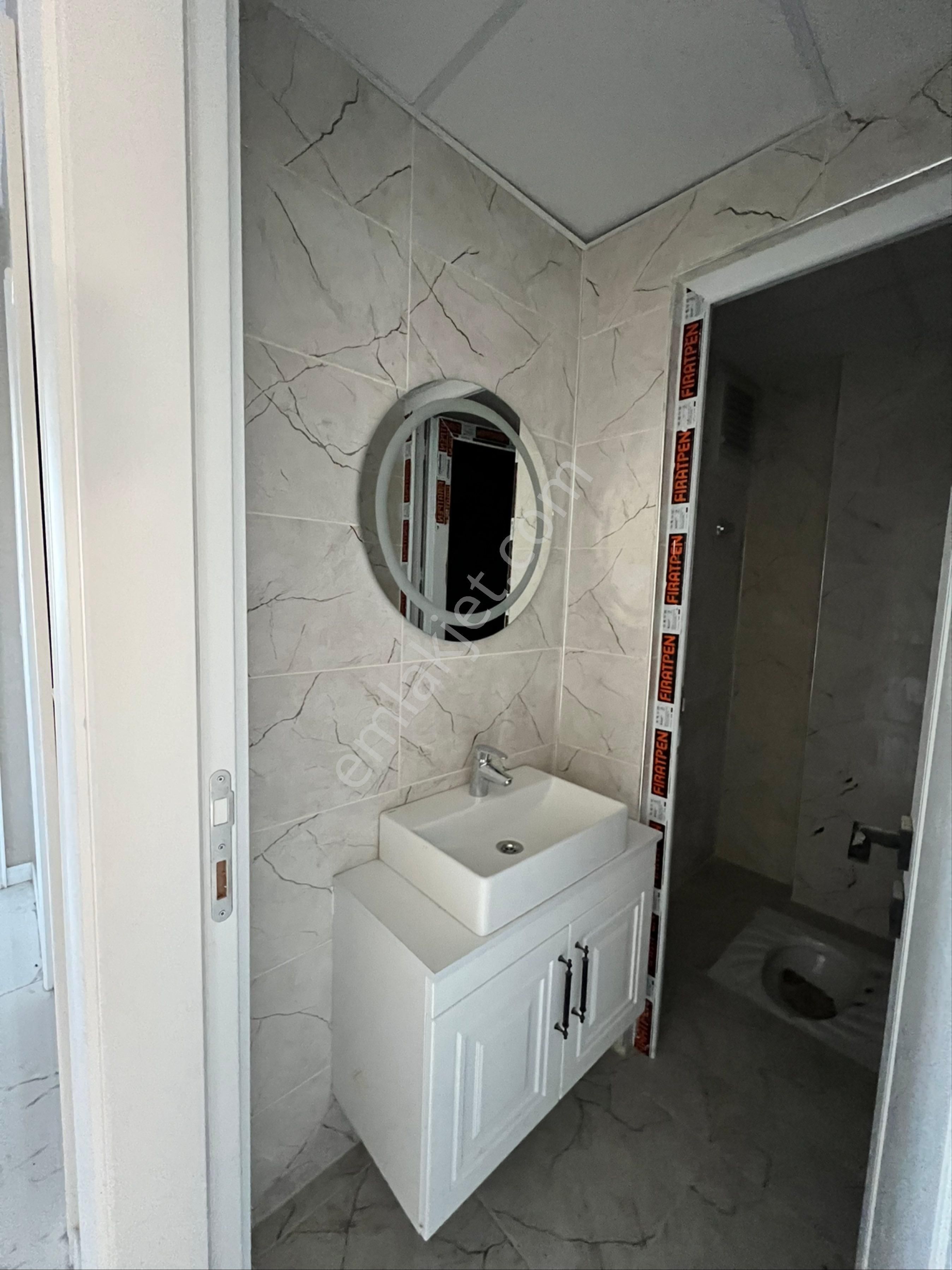 İzol Emlaktan Karaköprüde Satılık 2+1 Daire - Görsel 12