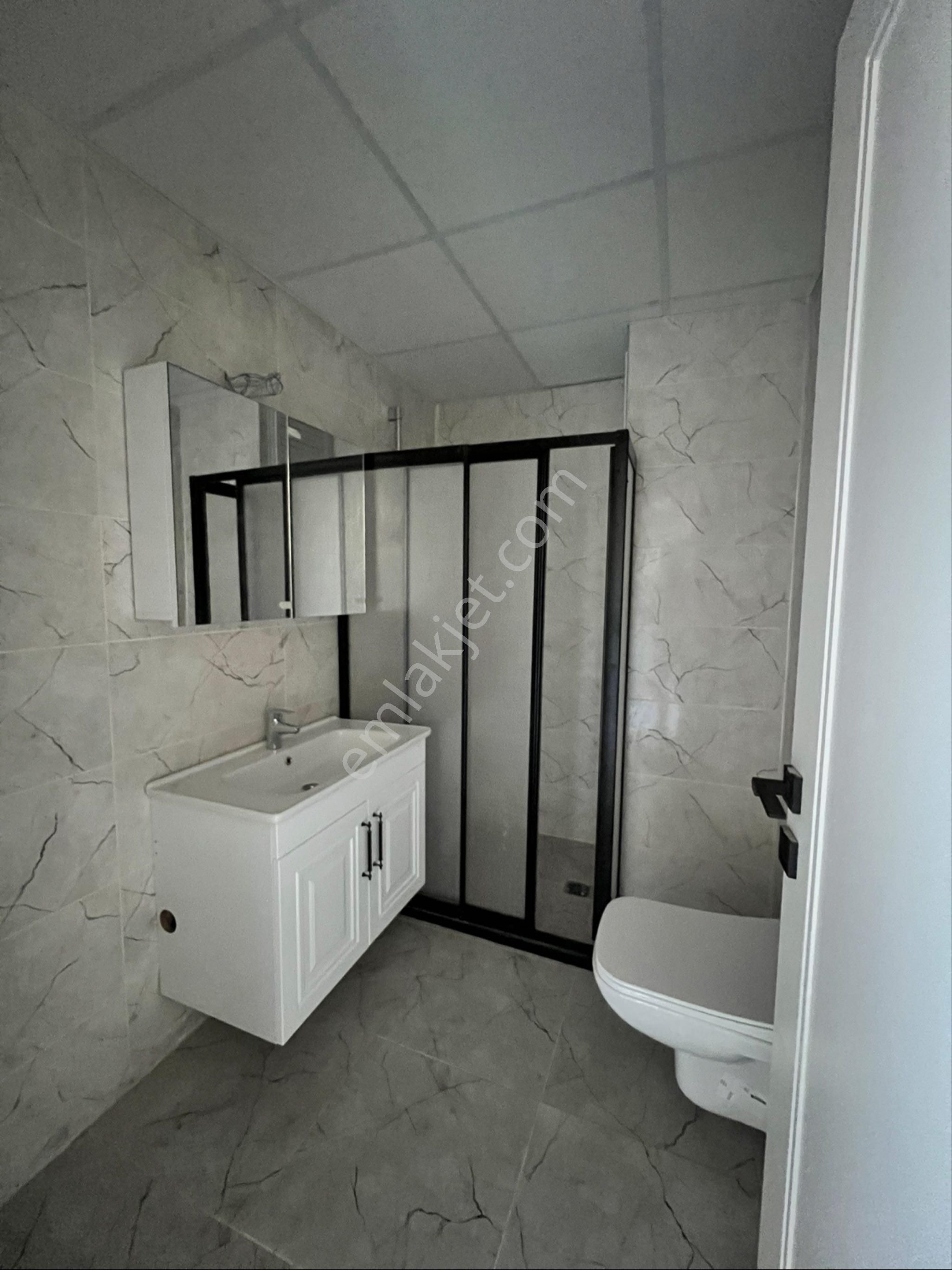 İzol Emlaktan Karaköprüde Satılık 2+1 Daire - Görsel 13