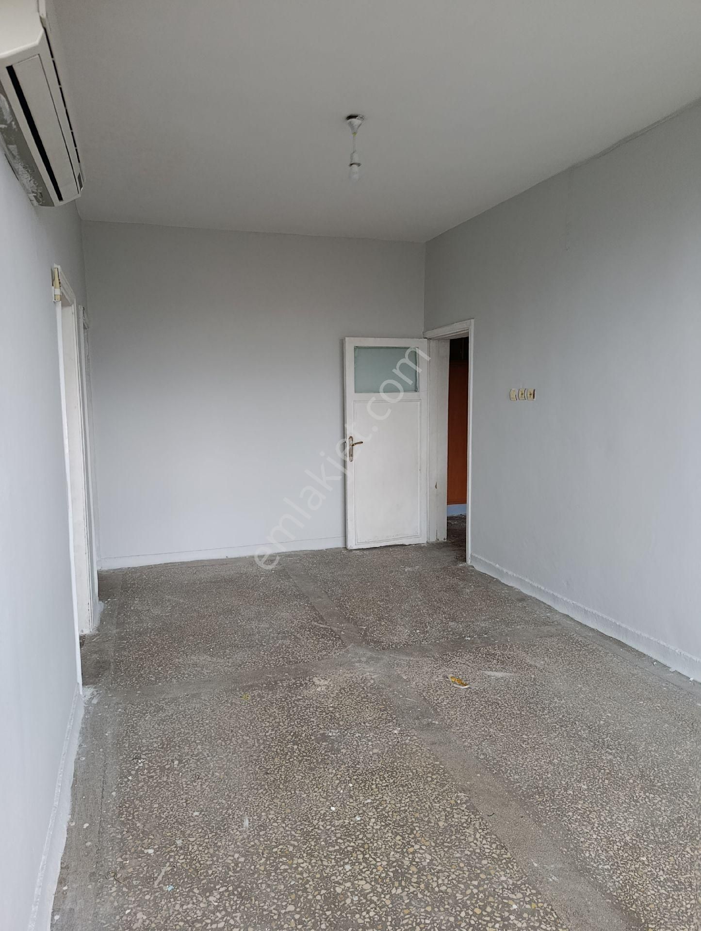 Kiralık Eski Müzenin Orda Topçu Meydanı Yukarısı - Görsel 7