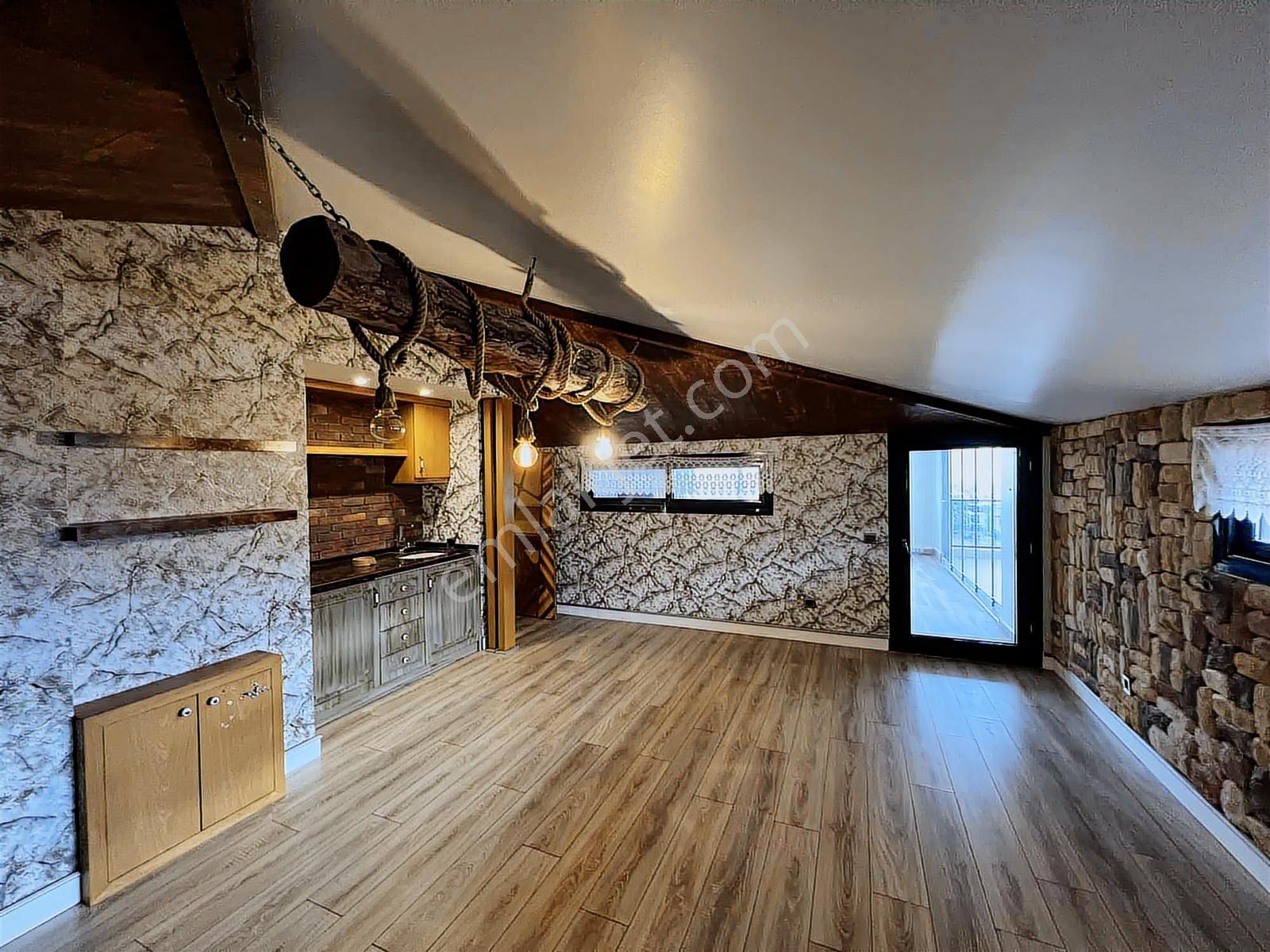 Şirinköy Mahallesinde Köşe Konumda Ultra Lüks 6+2 Kiralık Villa - Görsel 24