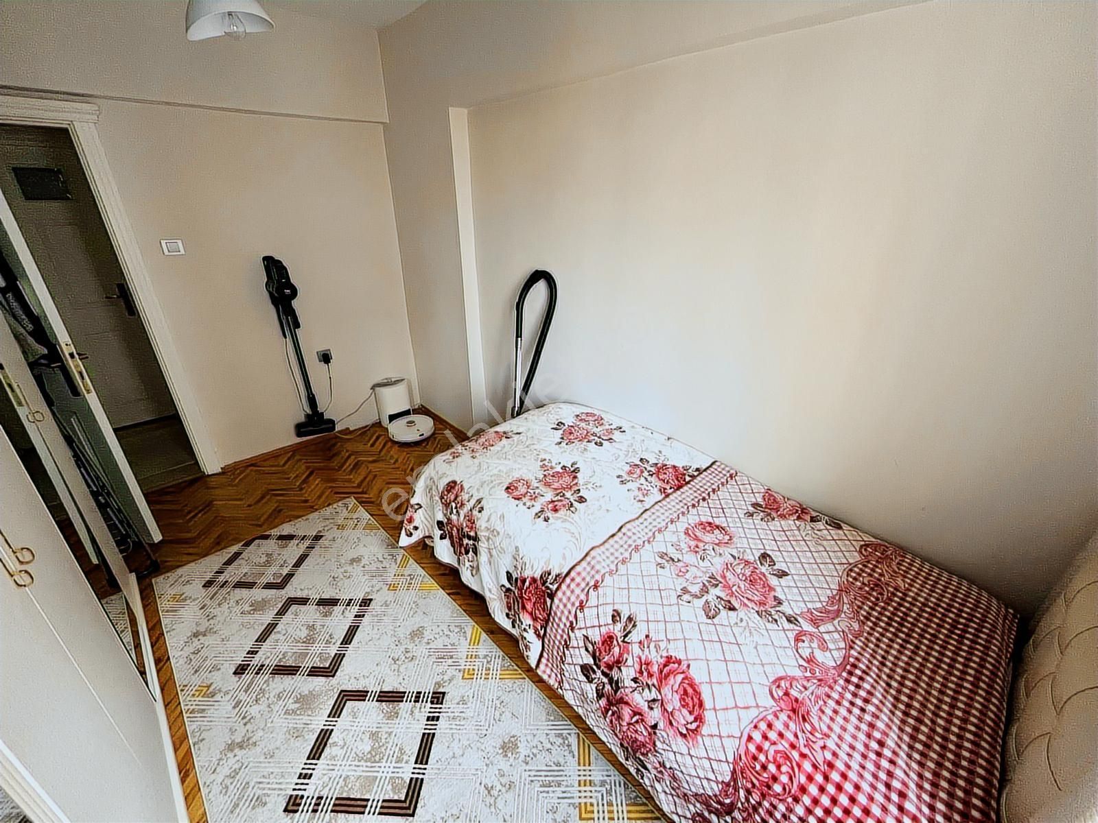 Ergazi Mahallesi Asansörlü Satılık 3+1 Ara Kat Gala Yakını Daire - Görsel 6