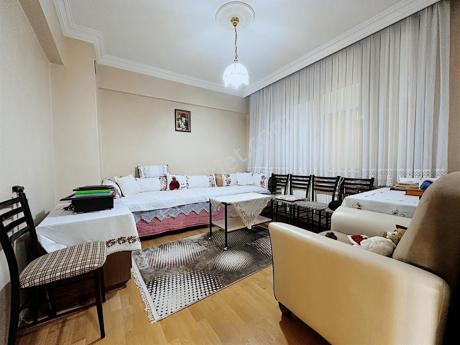 Aydın Bulvar'da Satılık 4+1 Tadilatlı Çok Merkezi Geniş Ve Ferah - Görsel 17