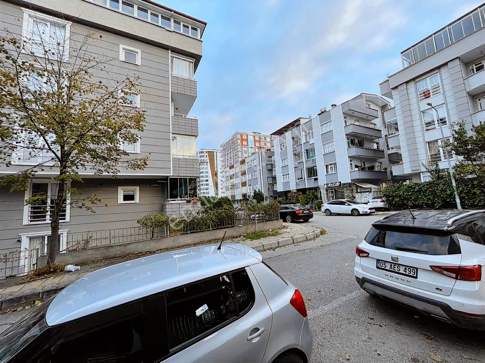 Esra'dan Atakum Mimar Sinan'da Tramvay Altında 3+1 Daire 1.kat - Görsel 12