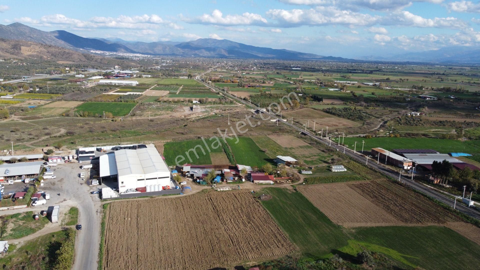 Bayındırda Ticari İmarlı 4.316 Metrekare Arsa - Görsel 4