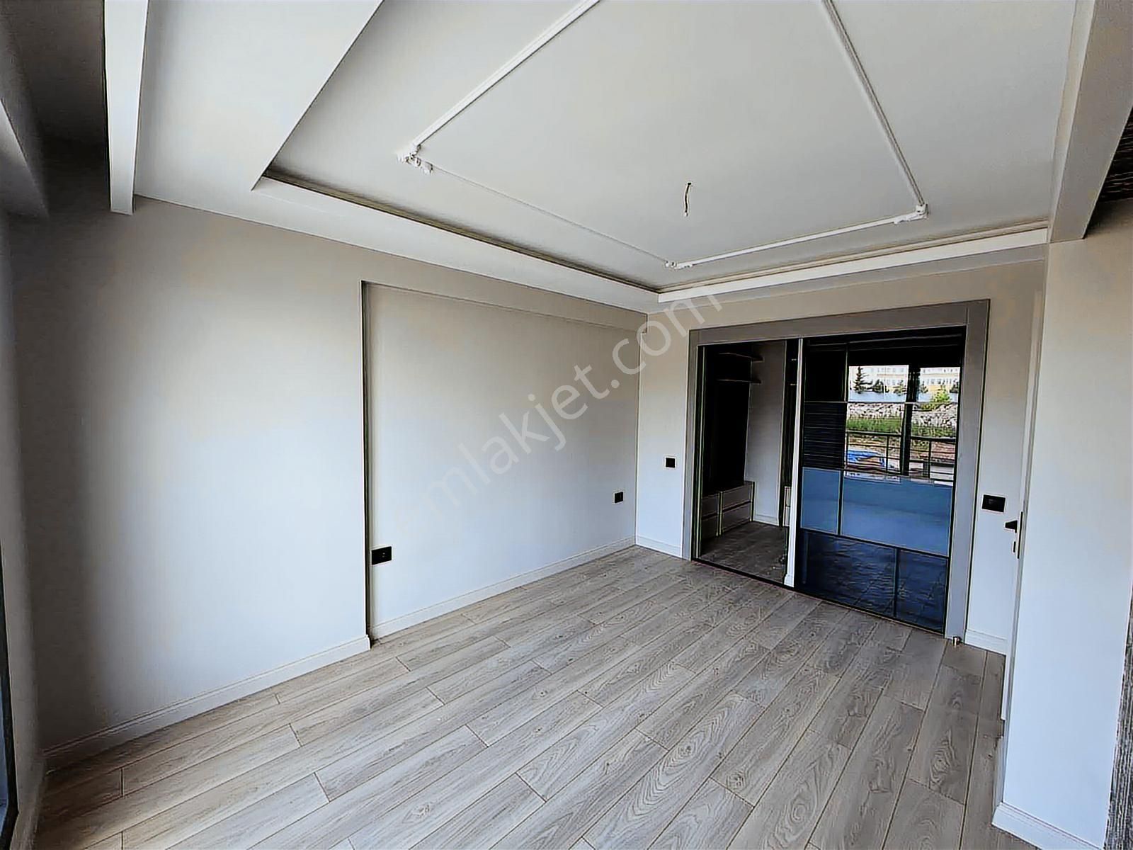 Satılık Sitilanka 4+1 Köşe Daire - Görsel 14