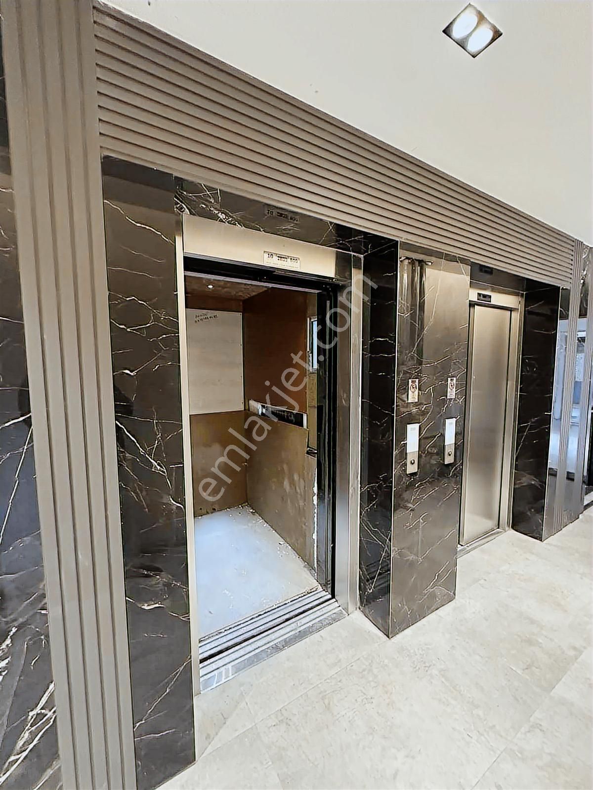 Satılık Sitilanka 4+1 Köşe Daire - Görsel 4