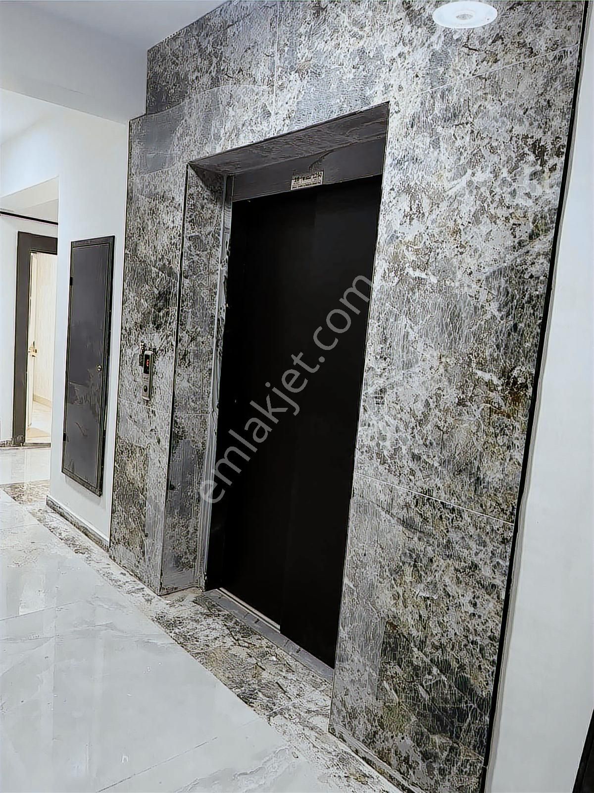 Şehir Hastanesi Karşısında En Geniş 2.5+1 - Görsel 7