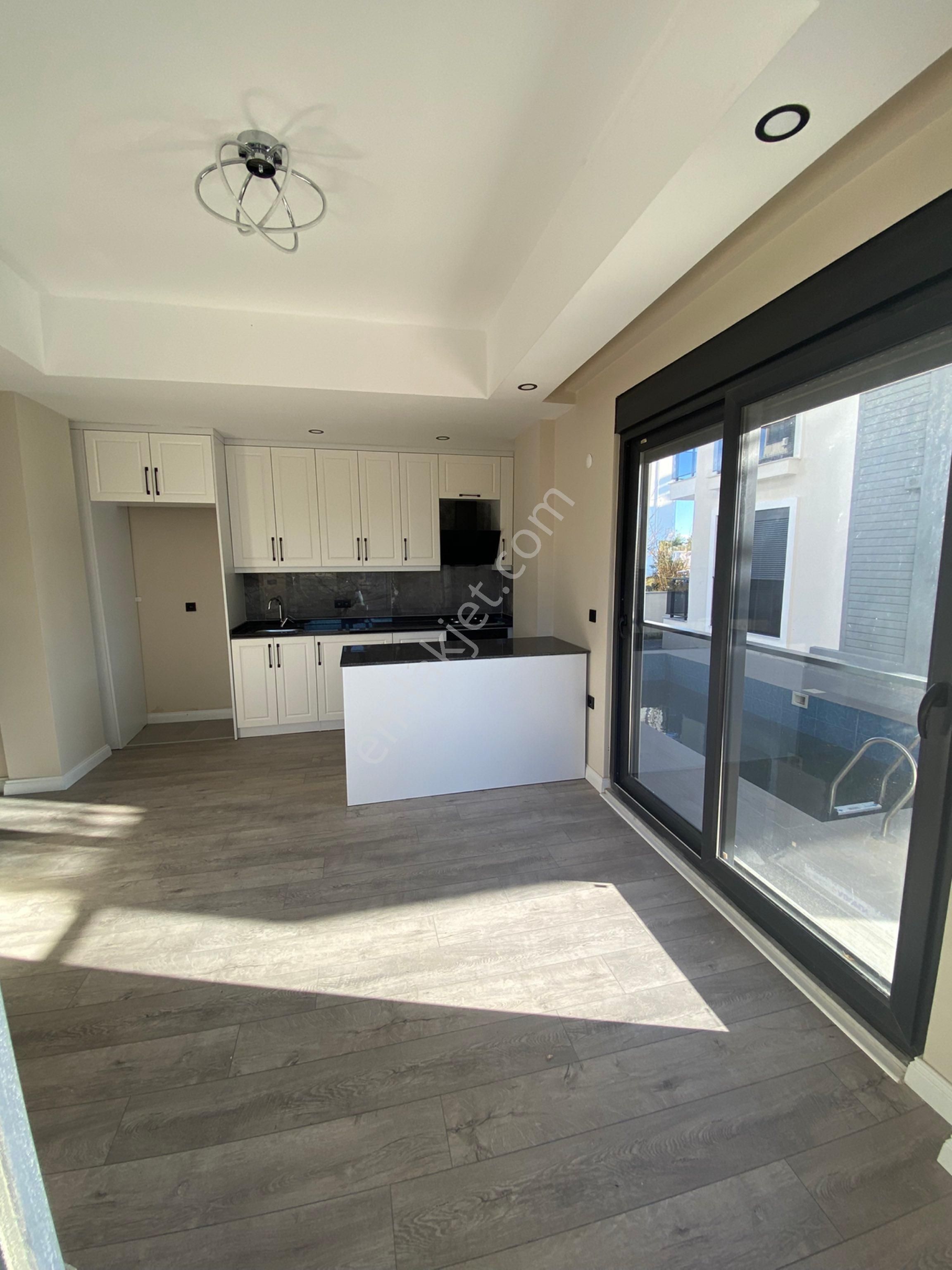 Ilıca Mahallesi’nde 1 + 1 Havuzlu Dairemiz Satılıktır - Görsel 21