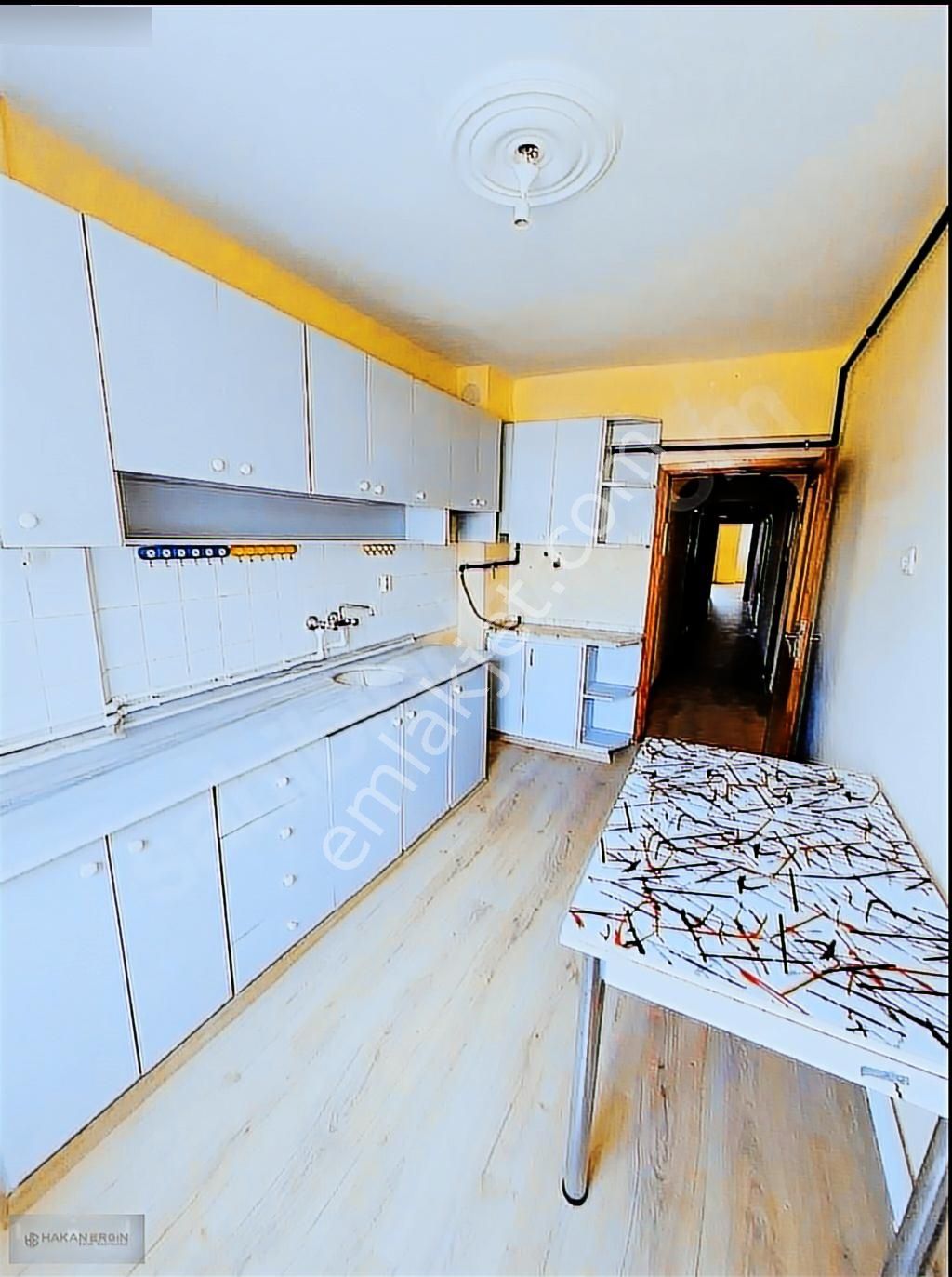 Çarşı Merkezde Kiralık 3+1 Arakat Bakımlı Daire - Görsel 10