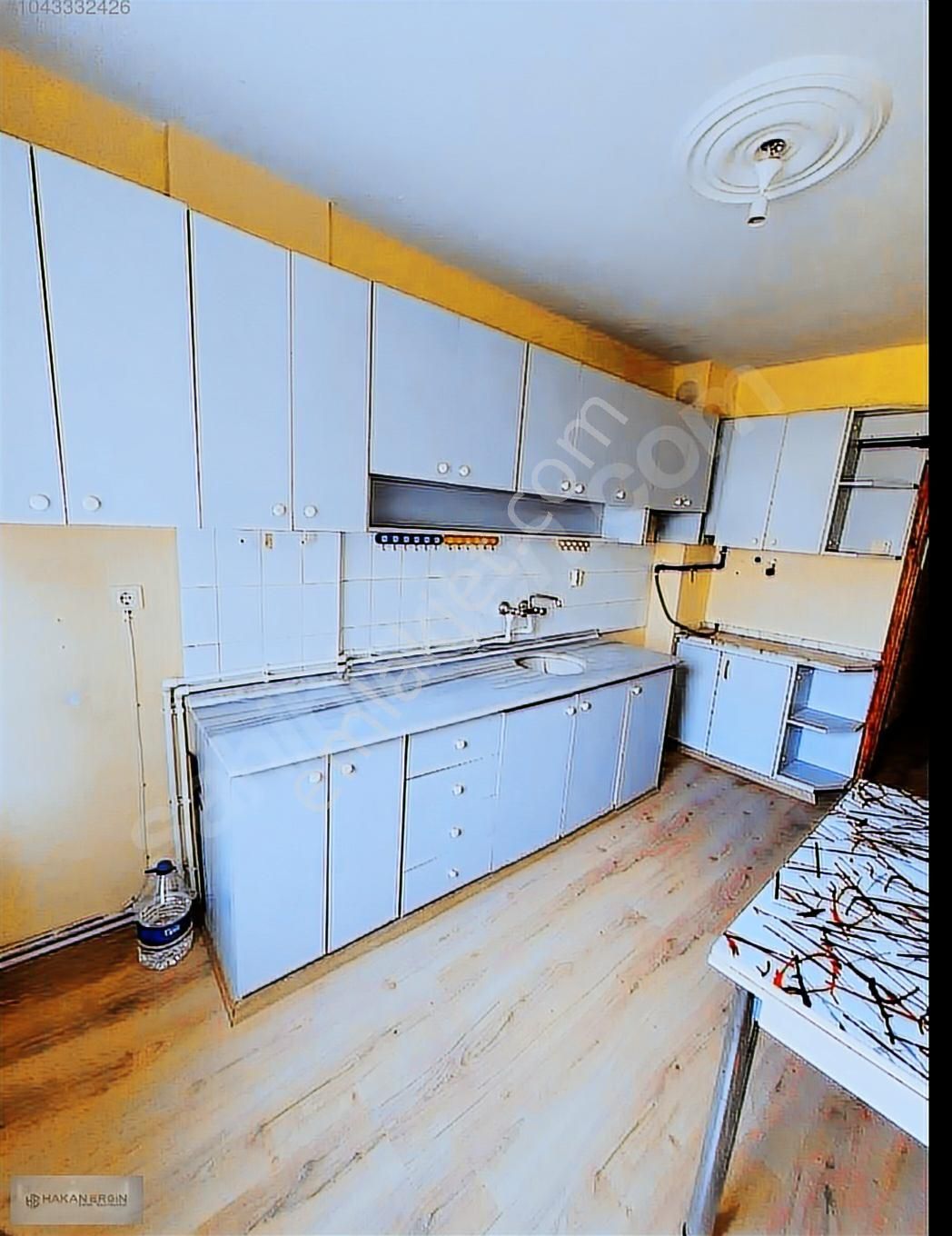 Çarşı Merkezde Kiralık 3+1 Arakat Bakımlı Daire - Görsel 9