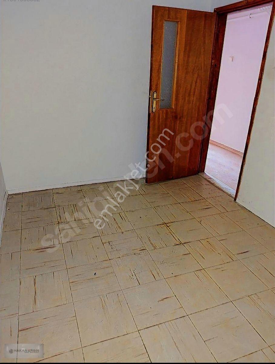 Çarşı Merkezde Kiralık 3+1 Arakat Bakımlı Daire - Görsel 4