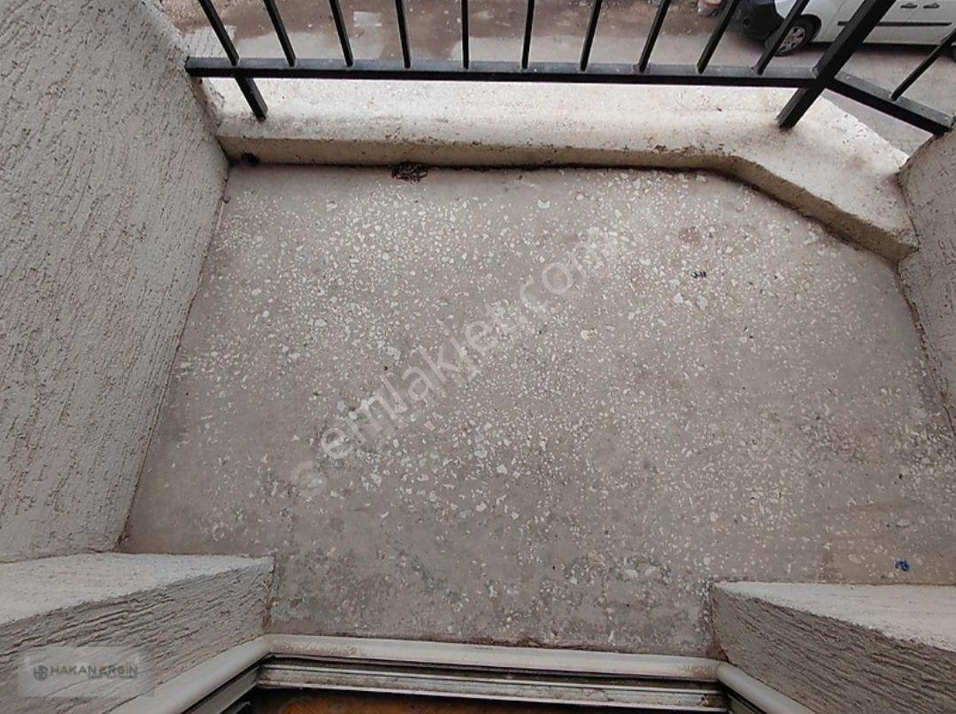 Çarşı Merkezde Kiralık 3+1 Arakat Bakımlı Daire - Görsel 3