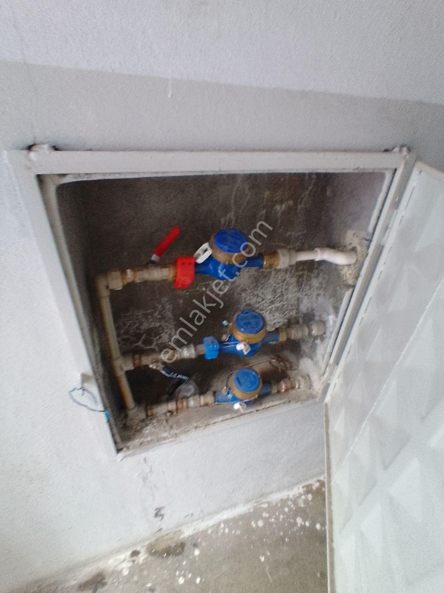 Basrada Onat Kutlar Satılık 3kati Ev Endez İnşaat Gayrimenkulda - Görsel 2