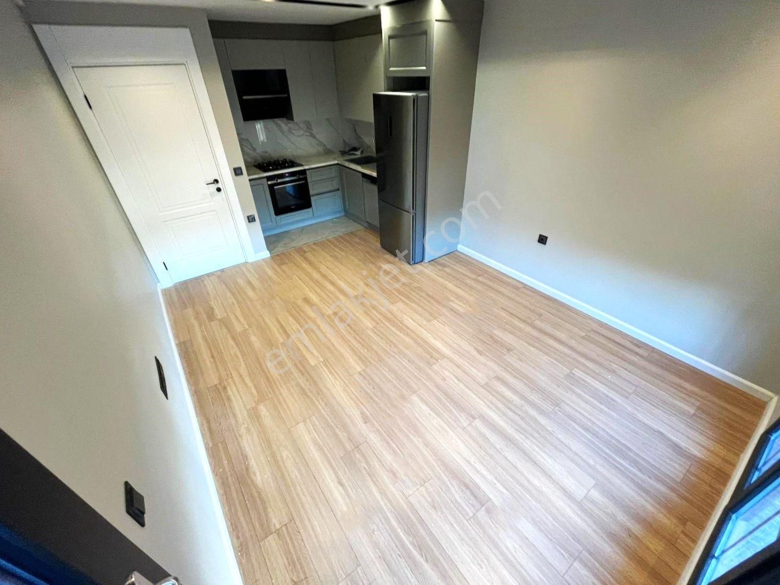 Aygül'den Akçay Pazar Pazarı Mevkii'nde Lüx Dizaynlı Yerden Isıtmalı Sıfır Ara Kat 1+1 Satılık Daire - Görsel 11
