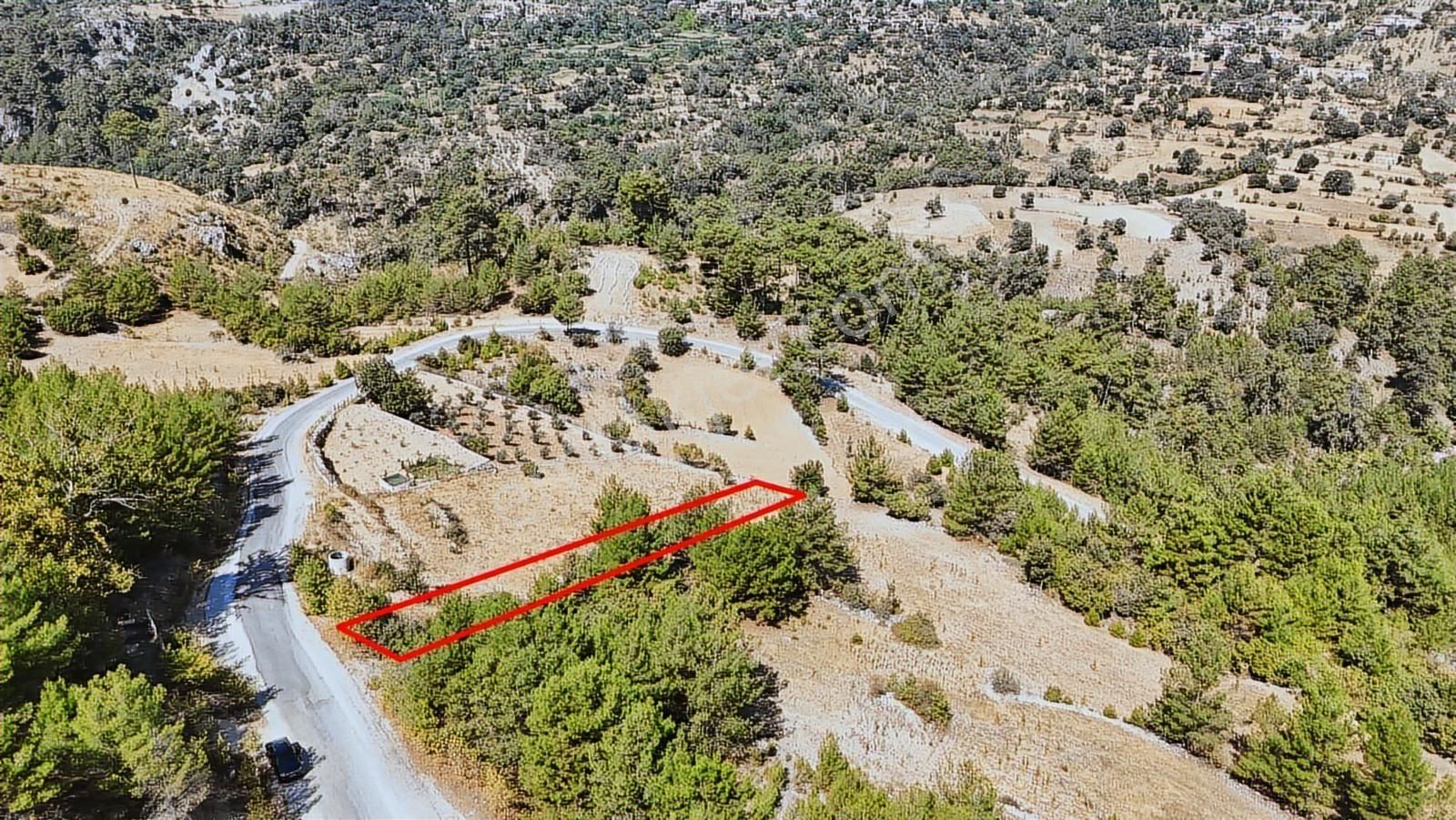 Muğla Menteşe Denizovada Suyun Yanında Asfalt Yol Cepheli Arazi - Görsel 27