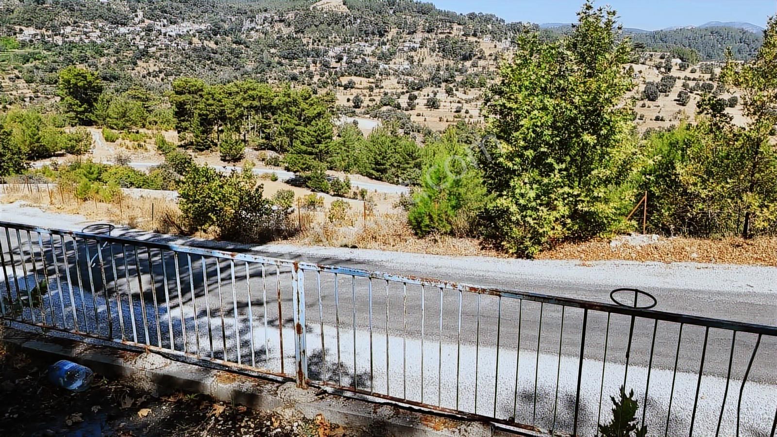 Muğla Menteşe Denizovada Suyun Yanında Asfalt Yol Cepheli Arazi - Görsel 7