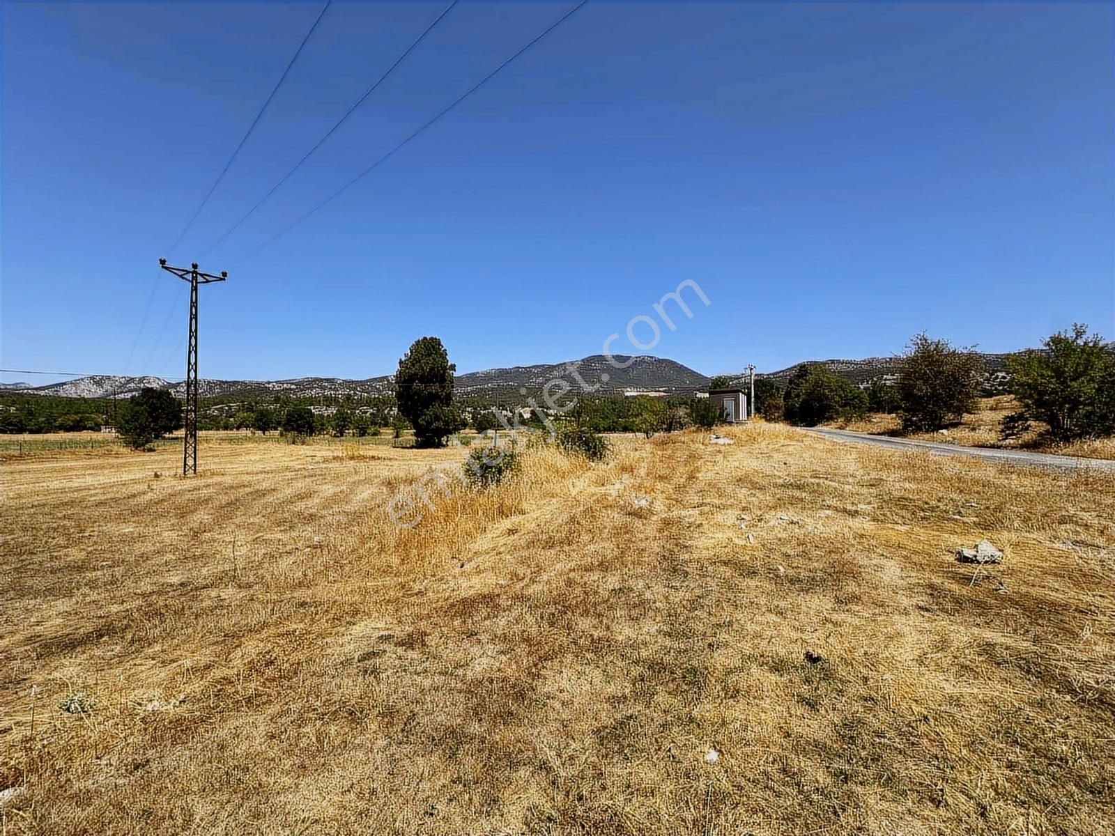 Antalya Akseki Emiraşıklar Mahallesi Satılık Tek Tapu Tarla - Görsel 3