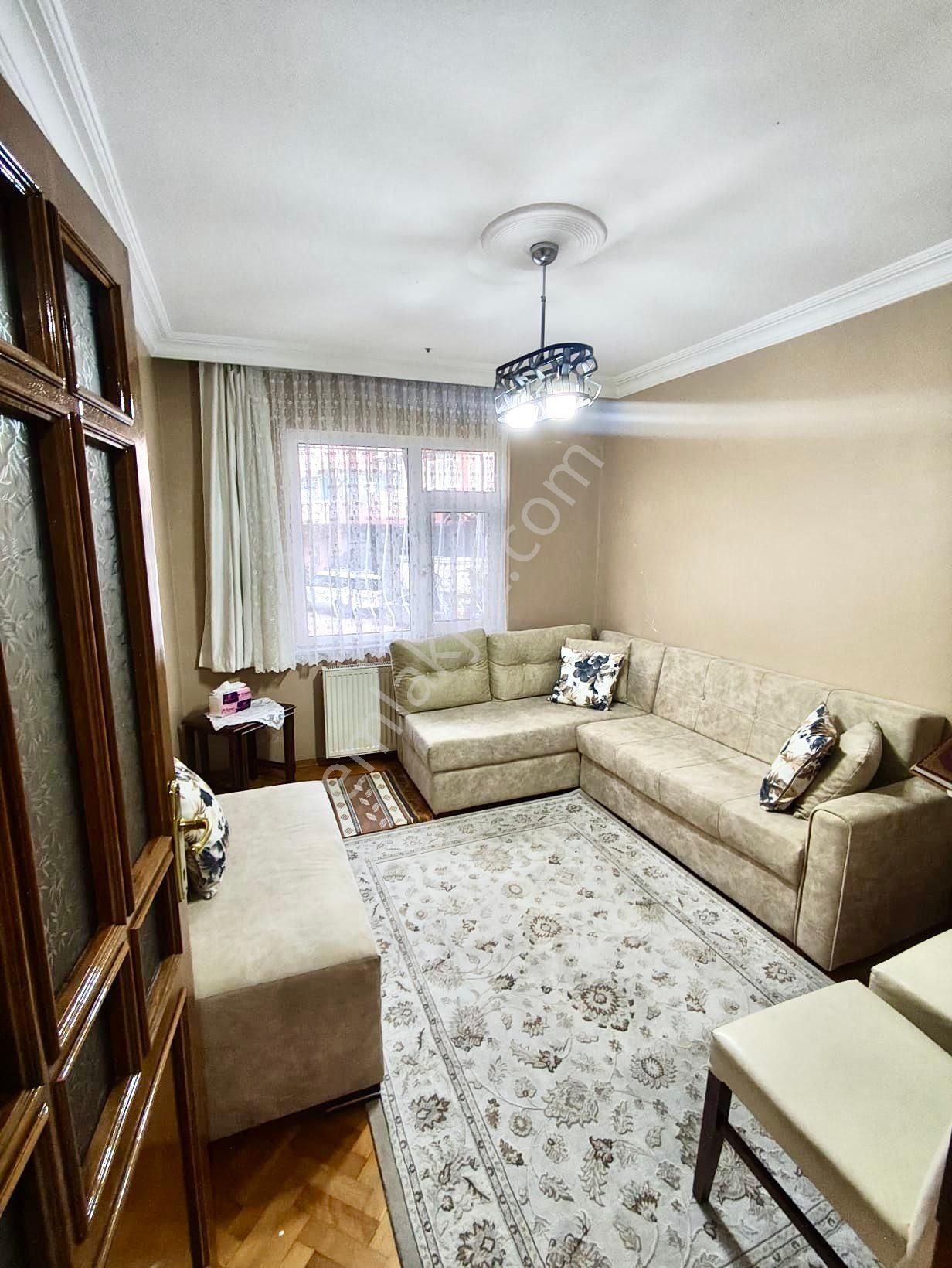 Delta’dan 3+1 Sağlam Bina 150m2 Masrafsız Oturuma Hazır Acil Satılık Süper Daire - Görsel 3