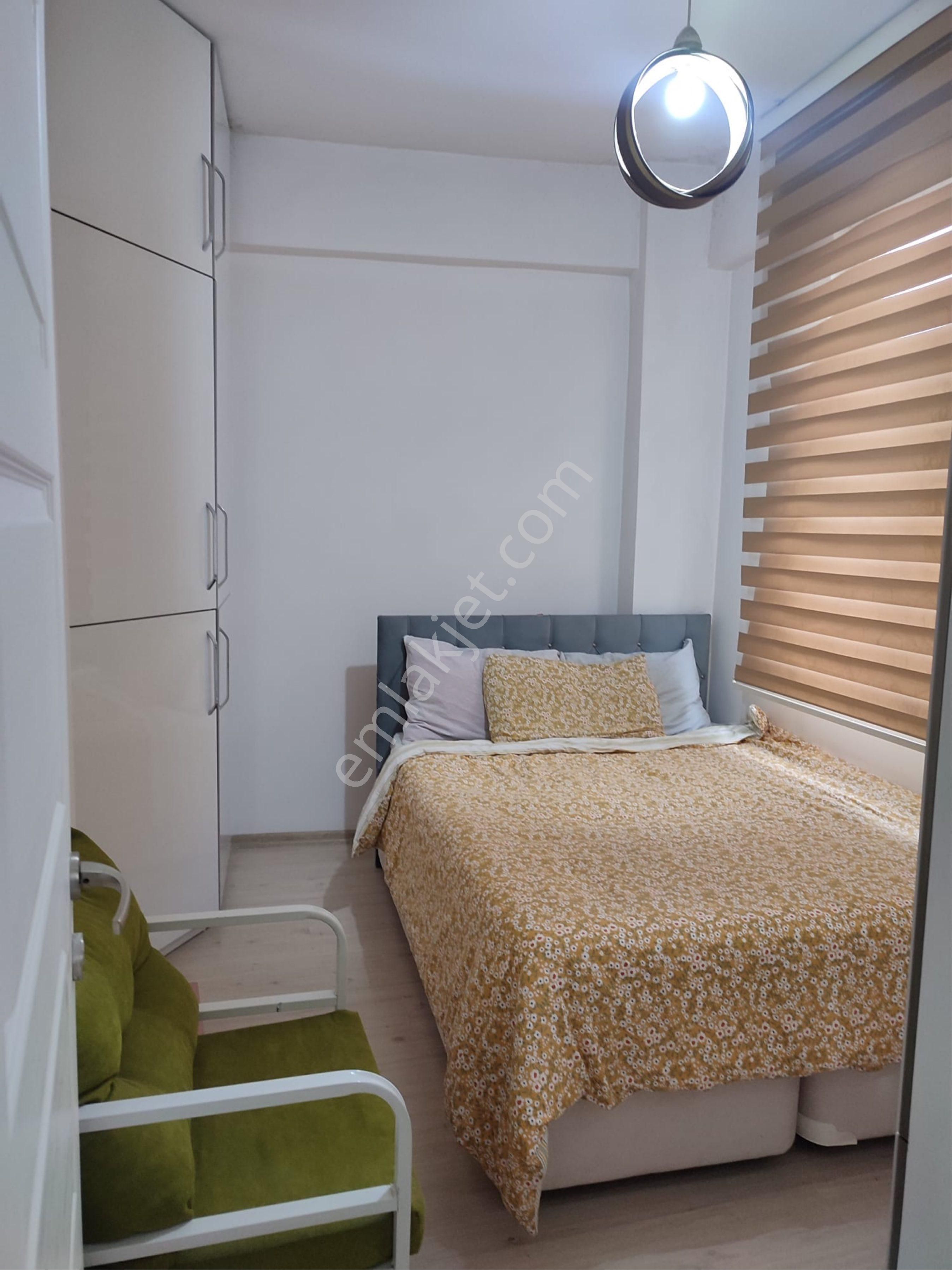 Merkezde Eşyalı Kiracılı 1+1 - Görsel 2