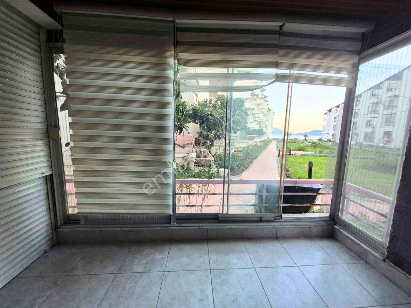 Marmaris Sitelerde Denize Sıfır, Özel Plajlı 1+1 Daire - Görsel 9