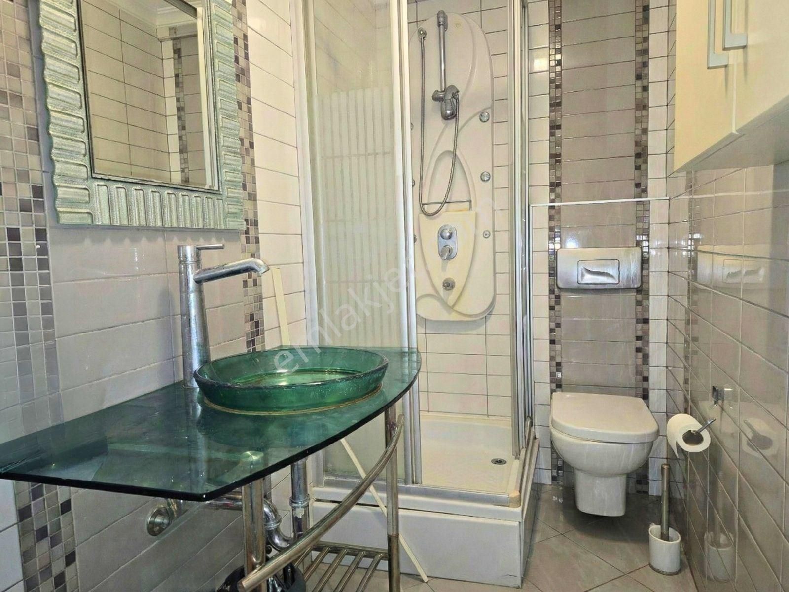 Marmaris Sitelerde Denize Sıfır, Özel Plajlı 1+1 Daire - Görsel 11