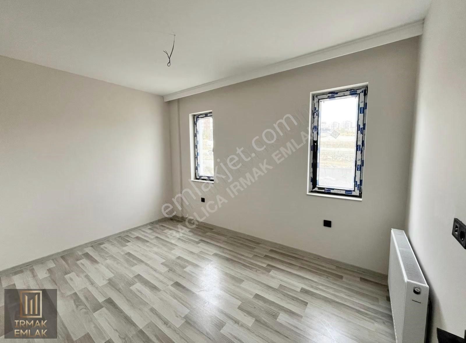 Irmak Emlak-atayurt Mah. 2 Bloklu Sitede Satılık 2+1 Daireler - Görsel 14