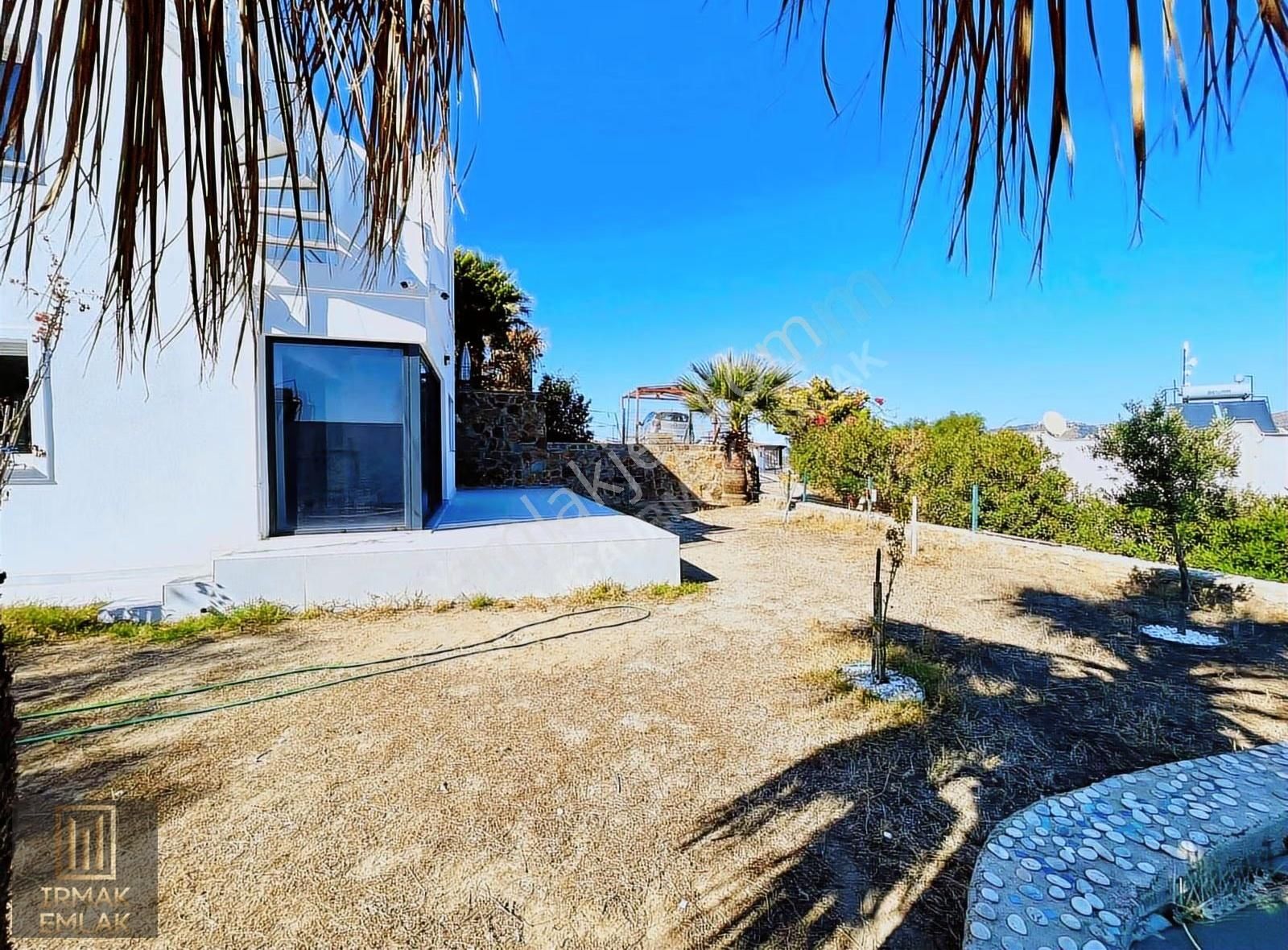 Kadıkalesi Havuzlu Site İçerisinde 2+1 Dubleks Villa - Görsel 15