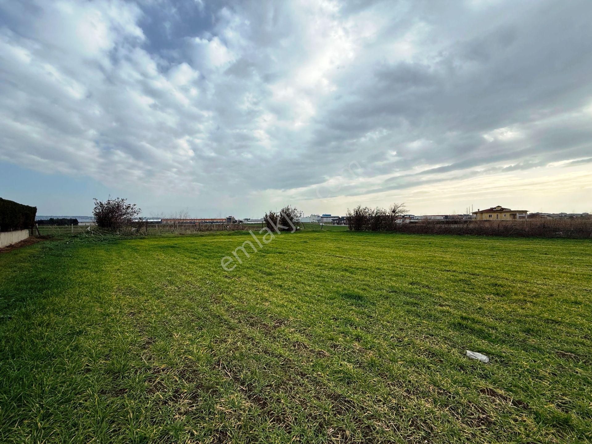 Kavaklı Villalar Bölgesi'nde 3042m2 İnşaata Uygun Satılık Arsa - Görsel 5