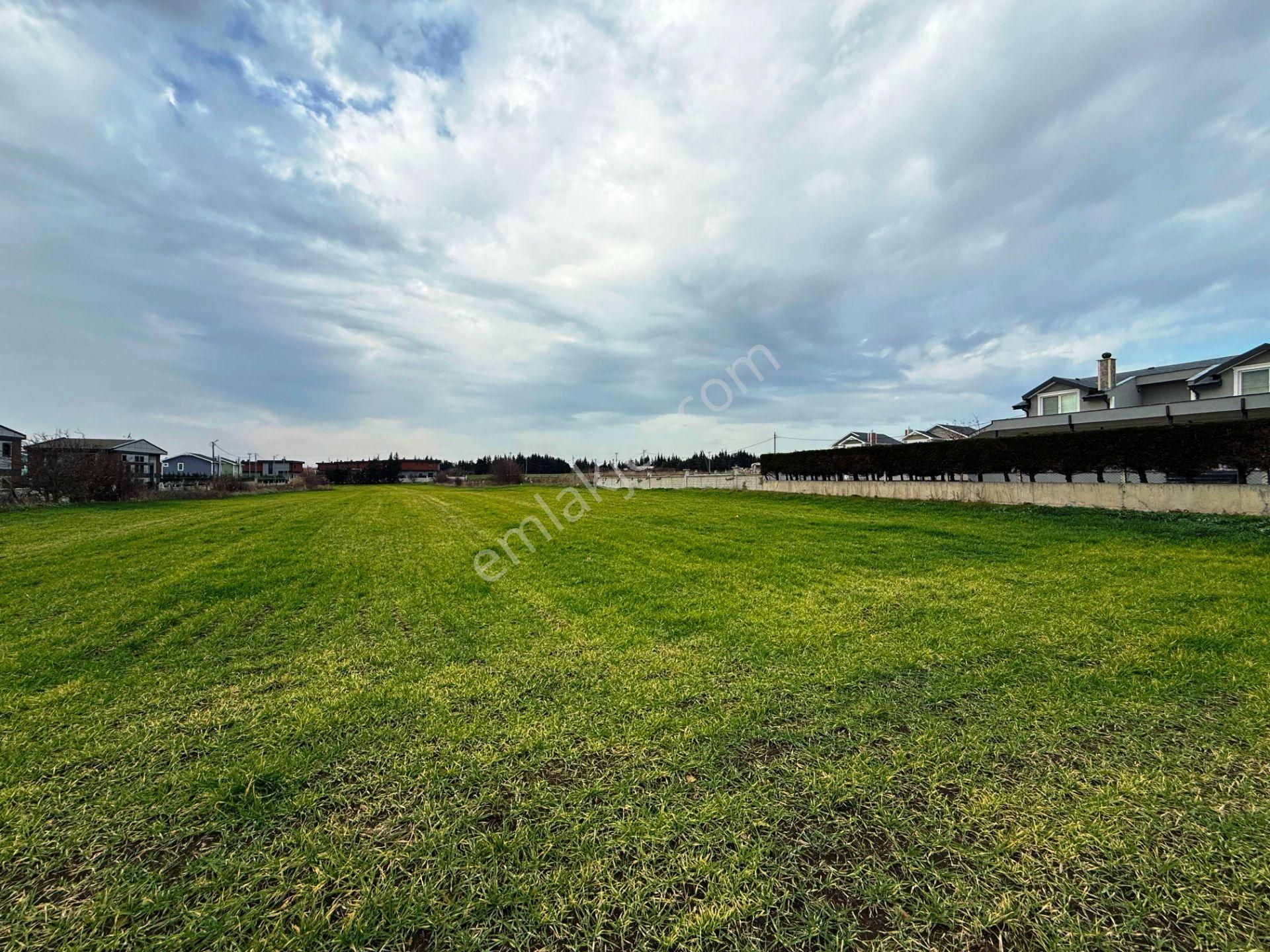 Kavaklı Villalar Bölgesi'nde 3042m2 İnşaata Uygun Satılık Arsa - Görsel 13