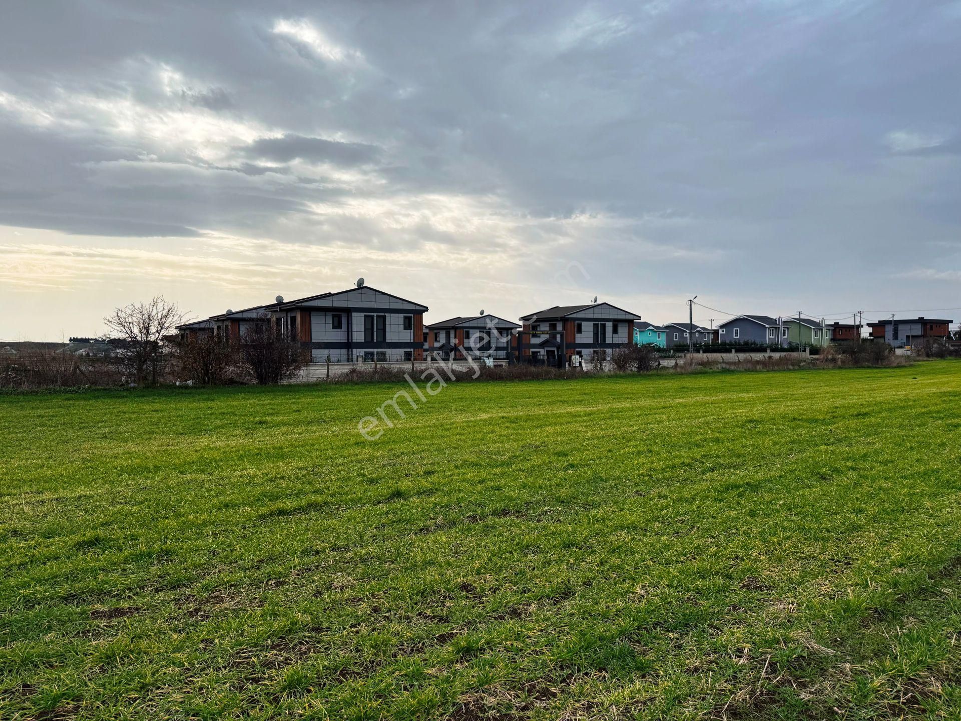 Kavaklı Villalar Bölgesi'nde 3042m2 İnşaata Uygun Satılık Arsa - Görsel 2