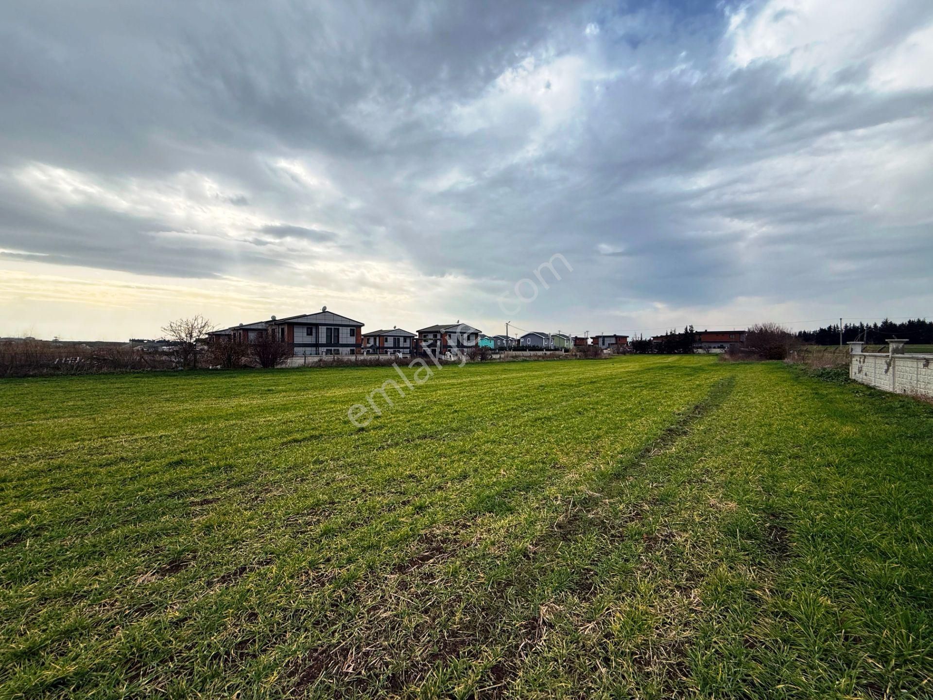 Kavaklı Villalar Bölgesi'nde 3042m2 İnşaata Uygun Satılık Arsa - Görsel 11