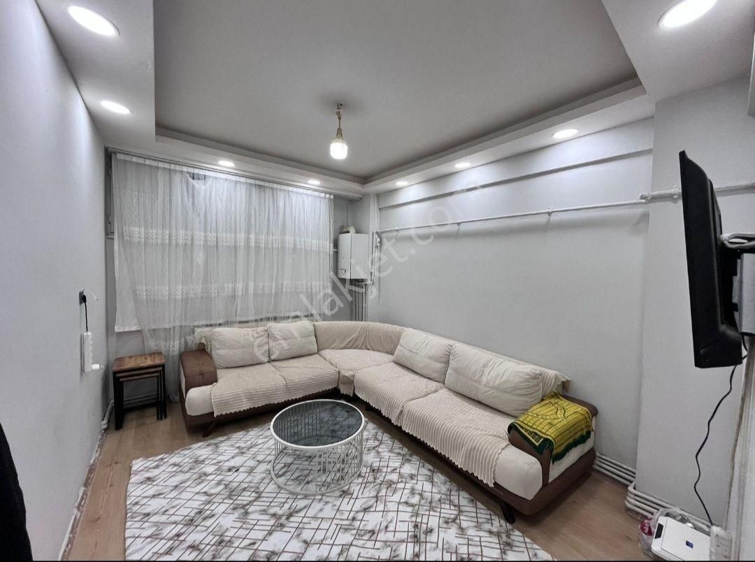 Konak Emlak'tan Satılık 2+1 90m² Masrafsız 15m² Hisseli Daire