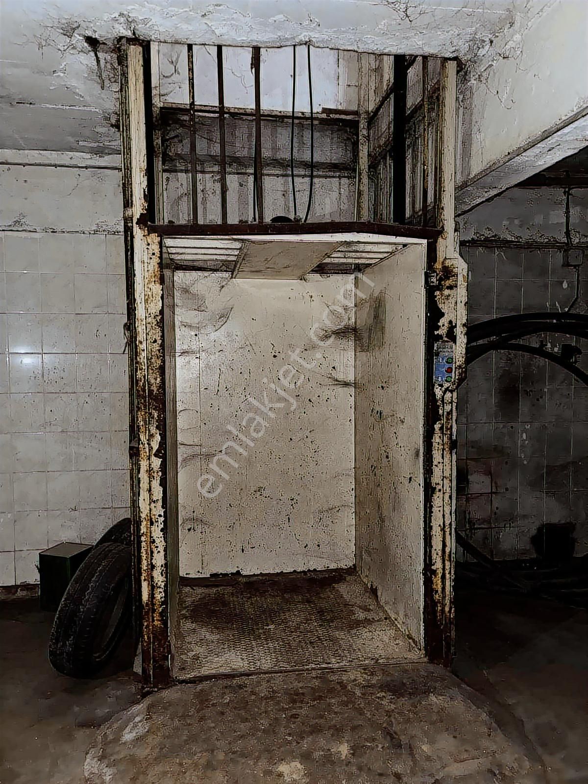 Kurtulul İnşaat'tan Adana Çevre Yoluna Cephe Kiralık Dükkan - Görsel 17