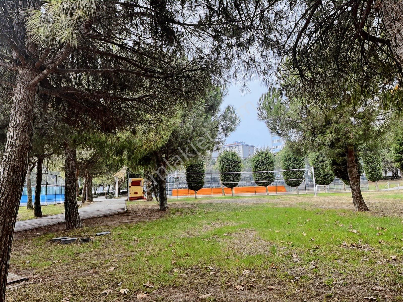 Beylikdüzü Bizimkent Sitesinde 1+1 Daire - Görsel 5