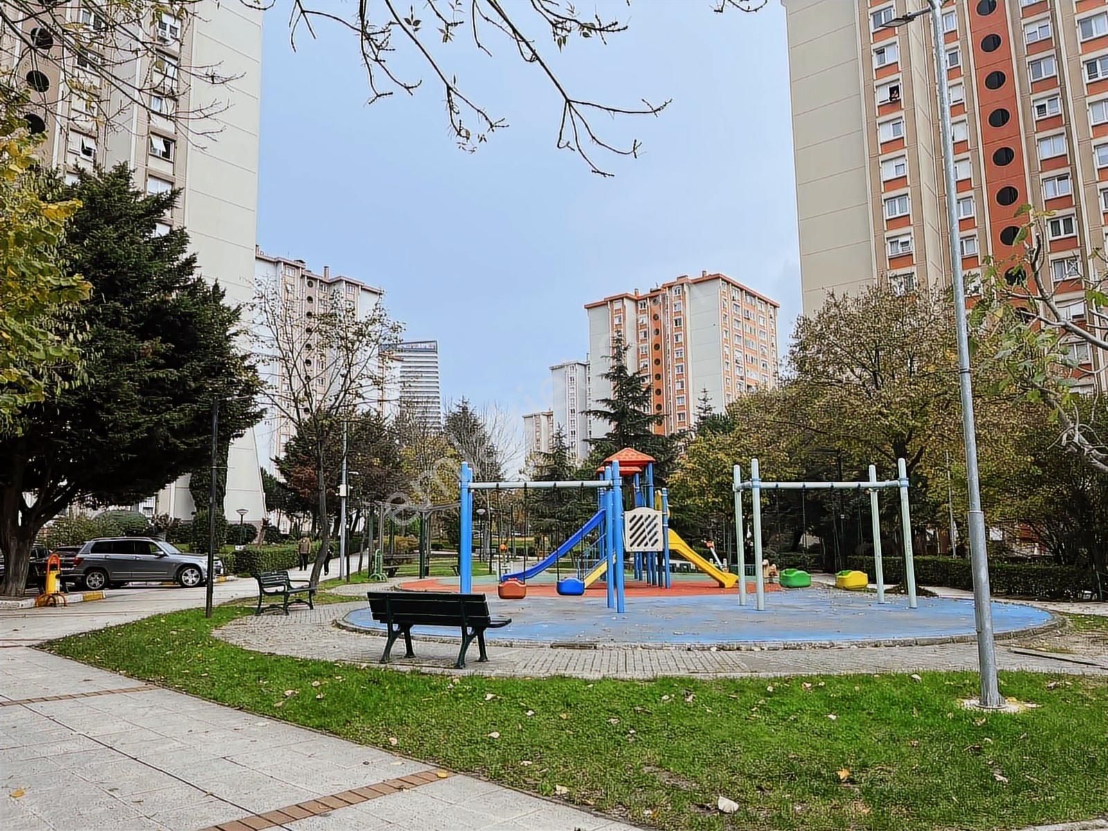 Beylikdüzü Bizimkent Sitesinde 1+1 Daire - Görsel 14