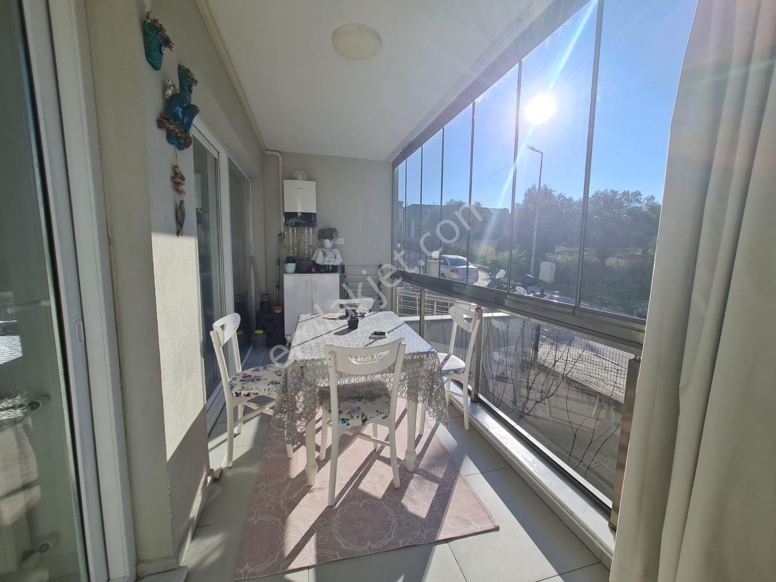 @kusadası Garaj Arkası Satılık 3+1dogalgazlı Daıre. - Görsel 20