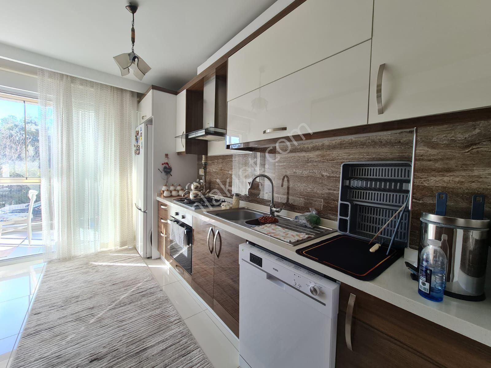 @kusadası Garaj Arkası Satılık 3+1dogalgazlı Daıre. - Görsel 21