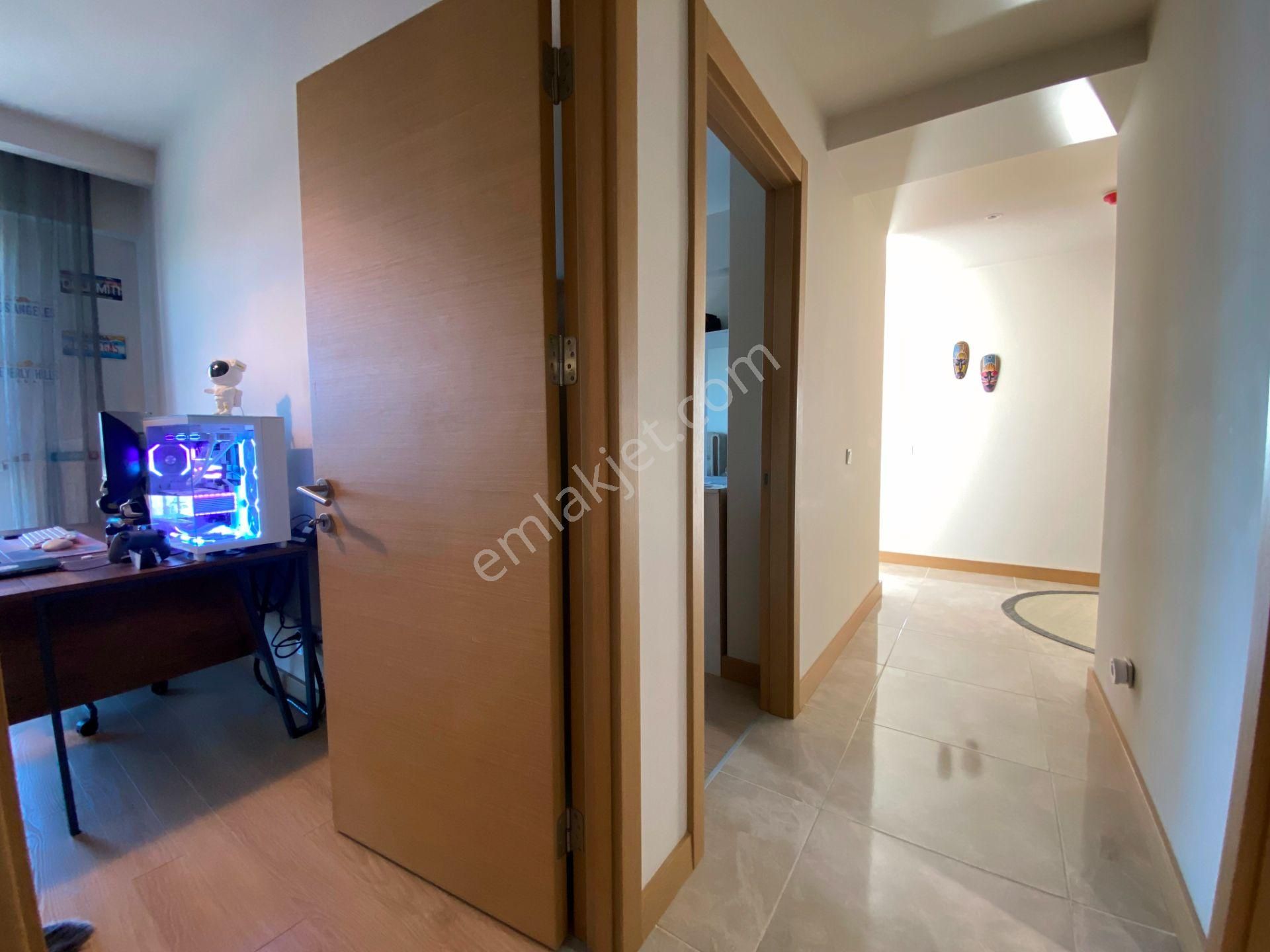 Sahil Mesa 223'de Deniz Manzaralı 2 Balkonlu 163m2 Kiralık 3+1 - Görsel 13