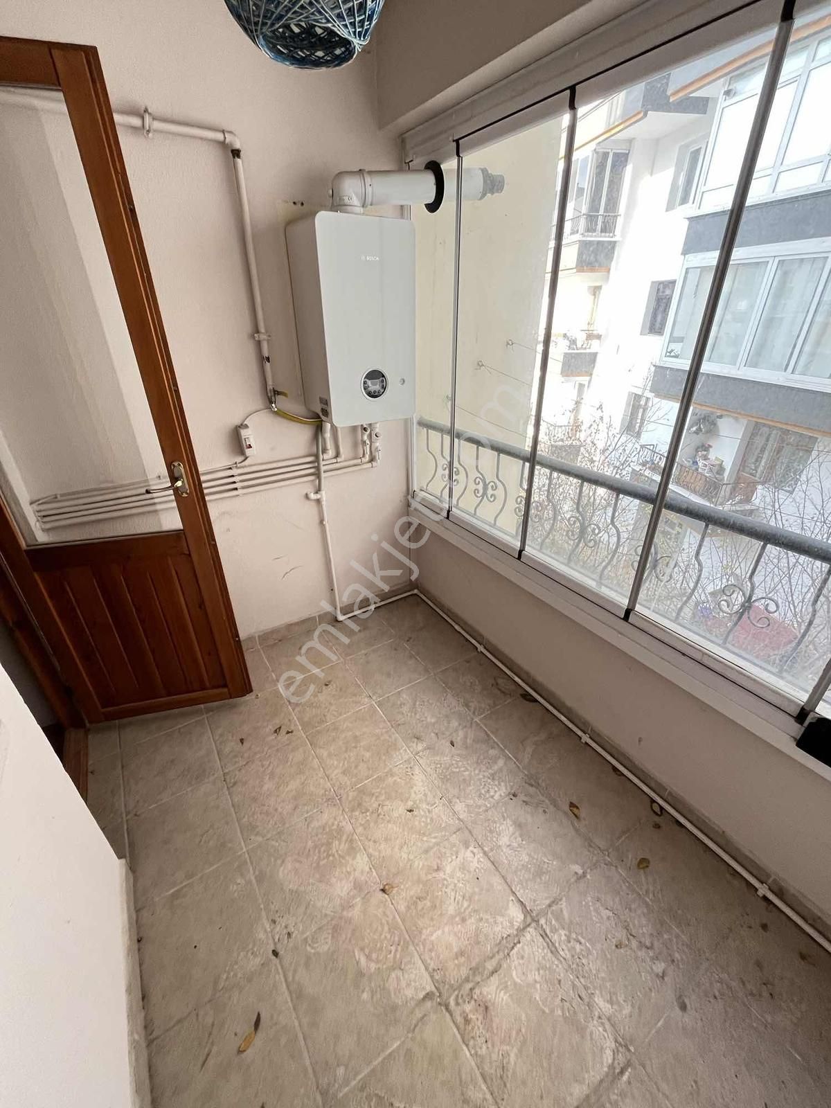 2+1 90m2 Altında 2.kat Daire Var Full Yapılı Fırsat Dairesi !! - Görsel 5