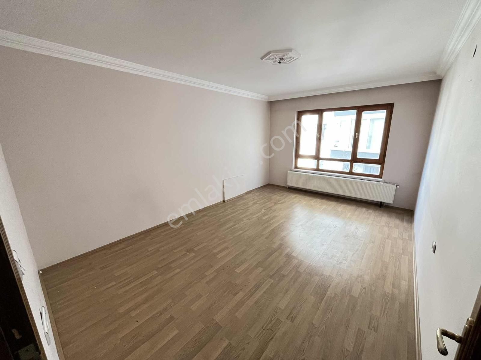 2+1 90m2 Altında 2.kat Daire Var Full Yapılı Fırsat Dairesi !! - Görsel 8