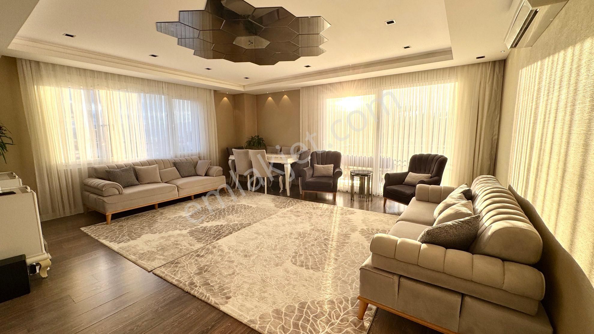 Semih Postacı'dan Prestij Evlerin'de 3+1 Lüks Ara Kat Daire - Görsel 12