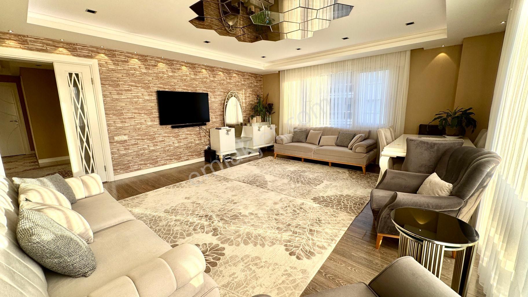 Semih Postacı'dan Prestij Evlerin'de 3+1 Lüks Ara Kat Daire - Görsel 10