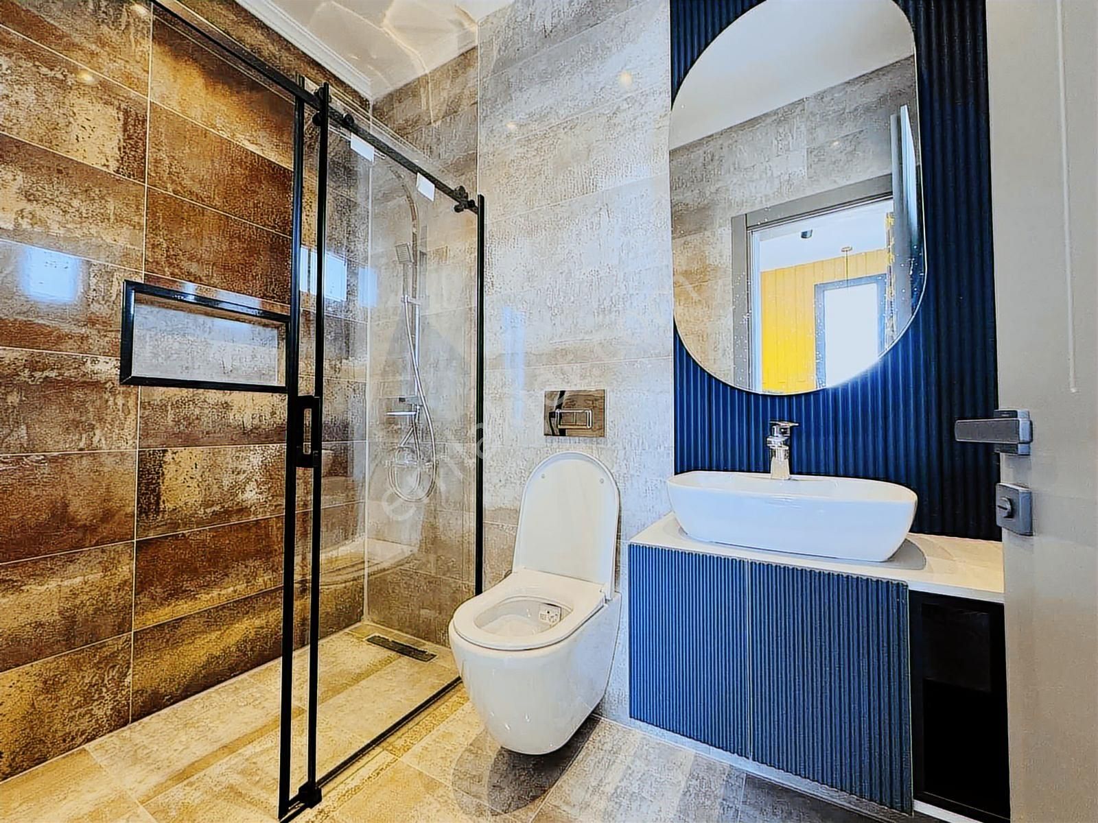 Kuşadası Avm Bölgesinde Tek Müstakil Özel Havuzlu 4+1 Villa - Görsel 23