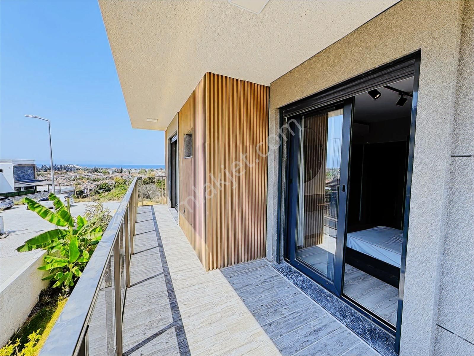 Kuşadası Avm Bölgesinde Tek Müstakil Özel Havuzlu 4+1 Villa - Görsel 28