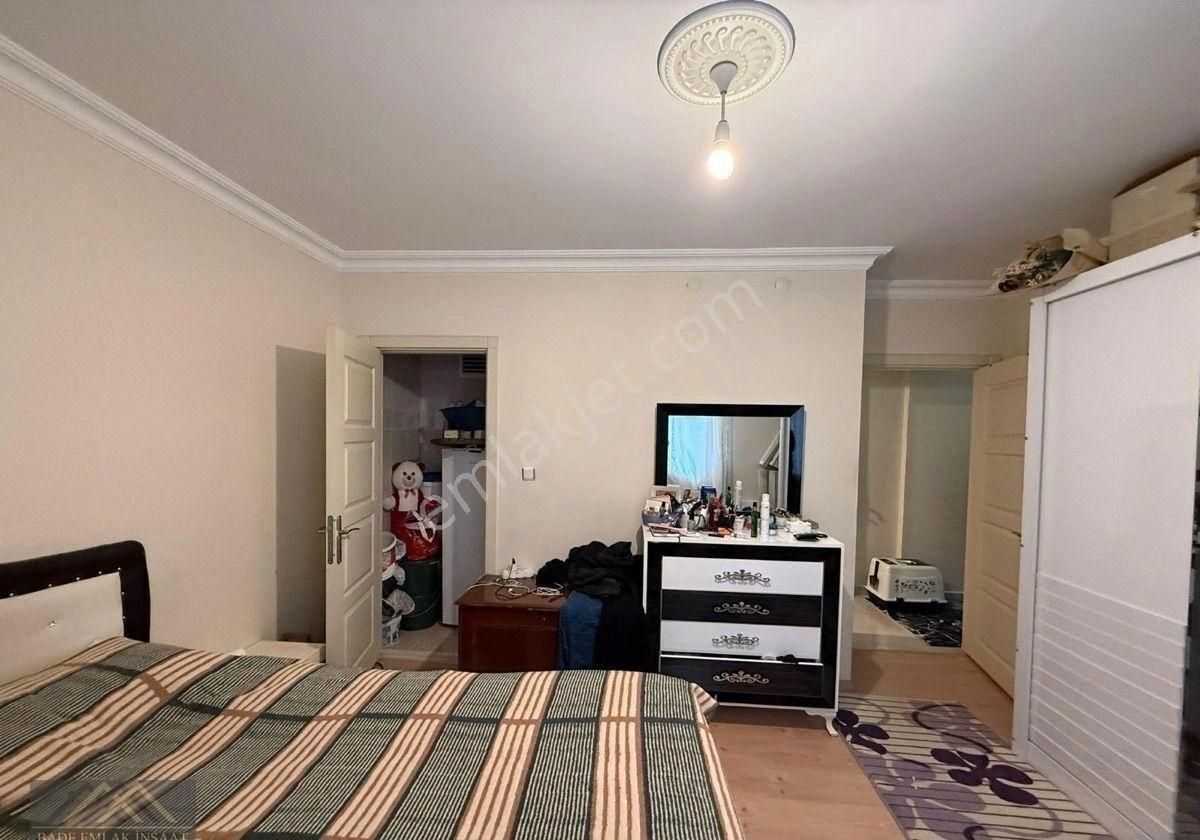 Bade Emlak İnşaattan Okul - Cadde - Yakını Ebeveyn Banyolu 3+1 Y.giriş - Görsel 13